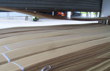 Il compensato di legno dell'impiallacciatura riveste il taglio quarto impiallaccia lo spessore naturale di Brown 0.5mm