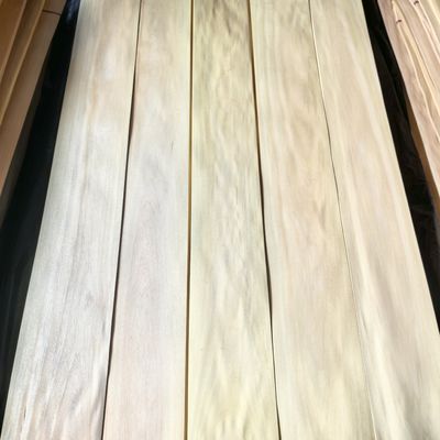 Piattaforma di finitura di legno di gomma tagliata naturale di migliore qualità per la decorazione