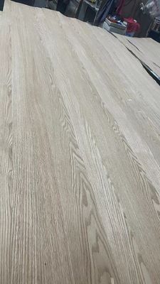 Carta di rivestimento corrispondente a taglio di corona di rovere rosso americano in fette naturali