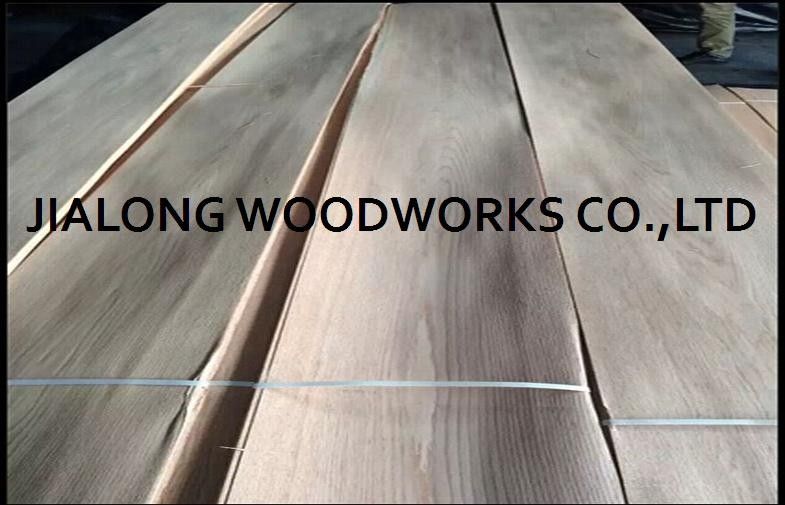 I fogli da impiallacciatura della quercia del legno duro Plain il taglio/strati impiallacciati del compensato